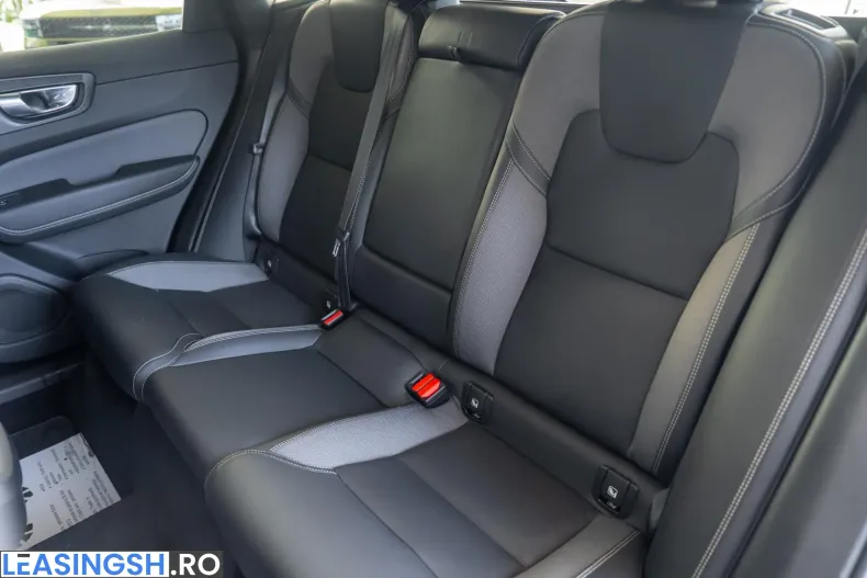 Volvo XC60 din 2022 cu 138.000 km - oferta VOL242183 - foto 22