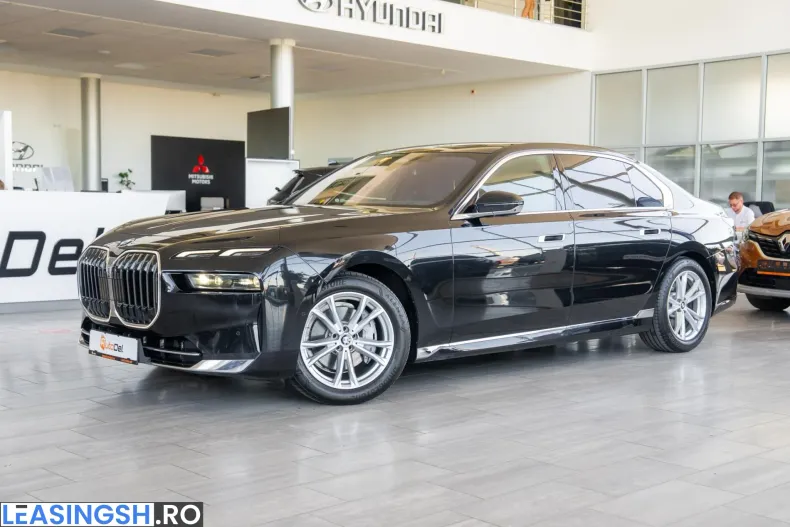 BMW 740d (Seria 7) din 2024 cu 91.247 km - oferta BMW242184 - foto 8