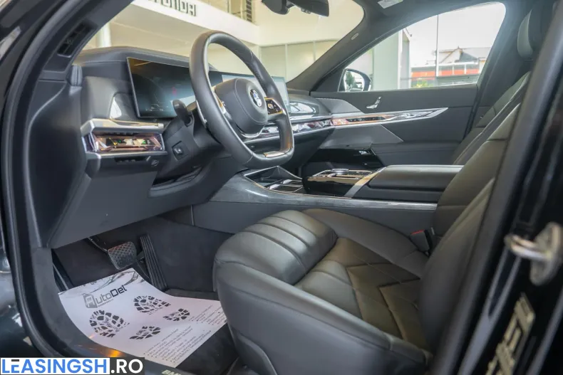 BMW 740d (Seria 7) din 2024 cu 91.247 km - oferta BMW242184 - foto 19