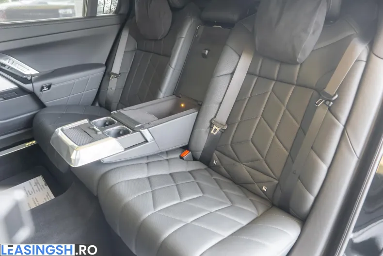 BMW 740d (Seria 7) din 2024 cu 91.247 km - oferta BMW242184 - foto 29