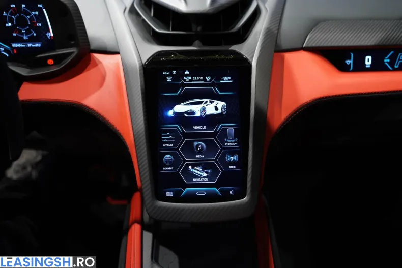 Lamborghini Revuelto din 2024 cu 2.404 km - oferta LAM242187 - foto 24