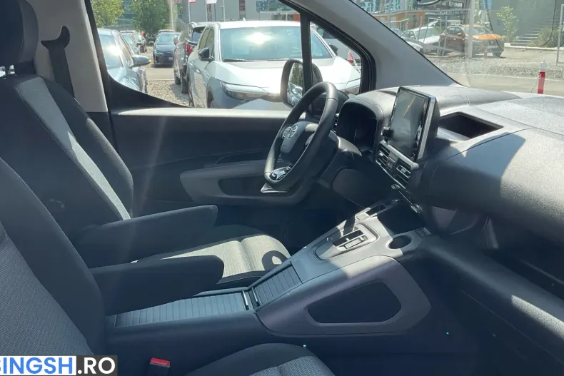 Toyota Proace din 2022 cu 4.680 km - oferta TOY242192 - foto 6