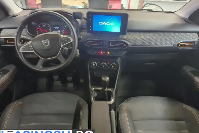 Dacia Sandero din 2021 cu 64.690 km - oferta DAC242193 - foto 4