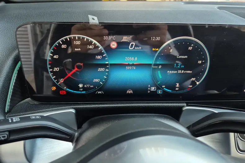 Mercedes-Benz GLB 220 (Clasa GLB) din 2022 cu 59.980 km - oferta MER242198 - foto 13