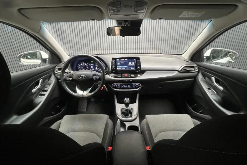 Hyundai i30 din 2022 cu 149.950 km - oferta HYU242207 - foto 2