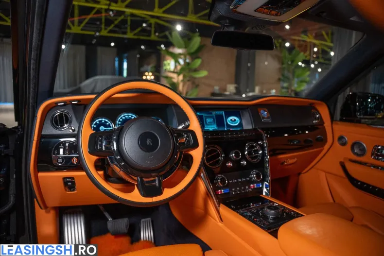 Rolls-Royce Cullinan din 2020 cu 81.200 km - oferta ROL242213 - foto 8