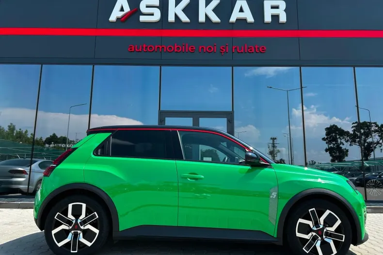 Renault 5 din 2025 cu 683 km - oferta REN242220 - foto 7