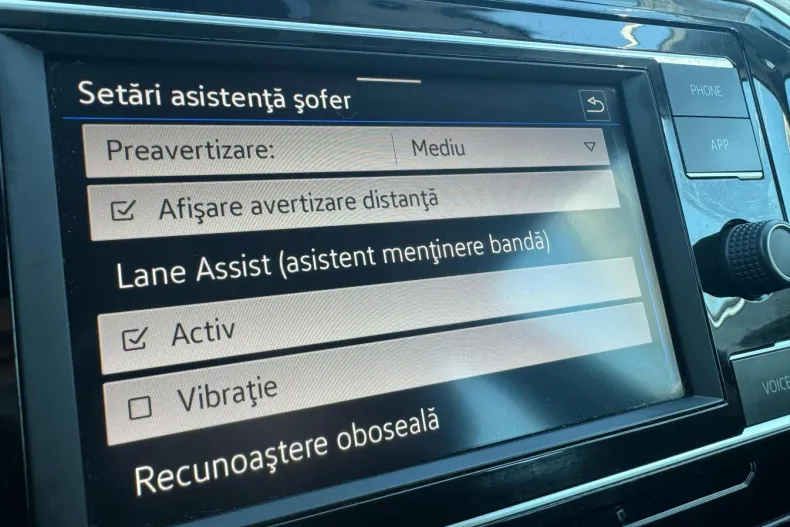Volkswagen Passat din 2020 cu 90.906 km - oferta VOL242221 - foto 8