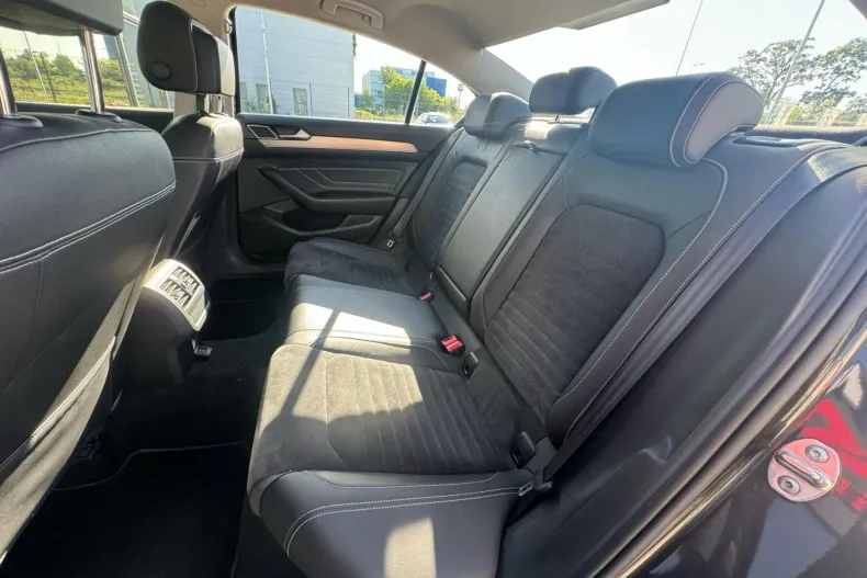 Volkswagen Passat din 2020 cu 90.906 km - oferta VOL242221 - foto 21