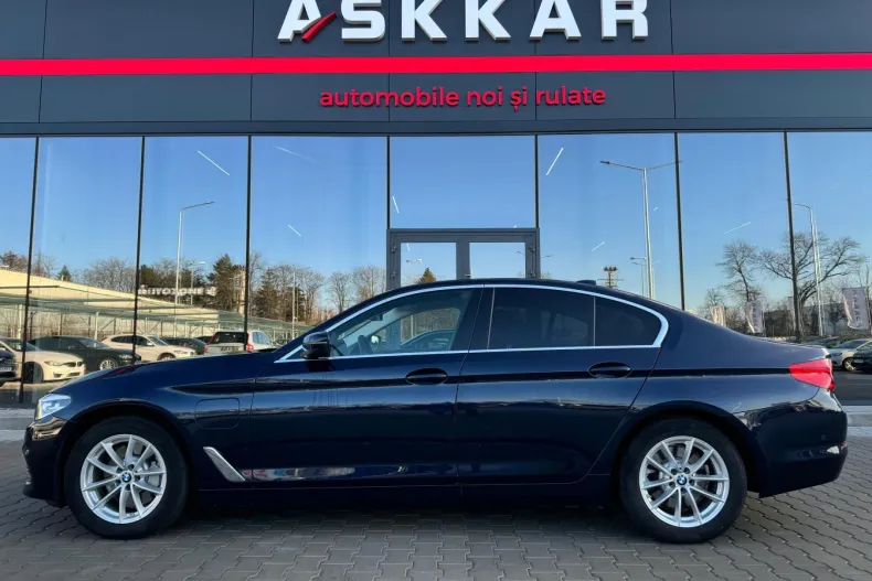 BMW 530e (Seria 5) din 2020 cu 64.835 km - oferta BMW242223 - foto 16