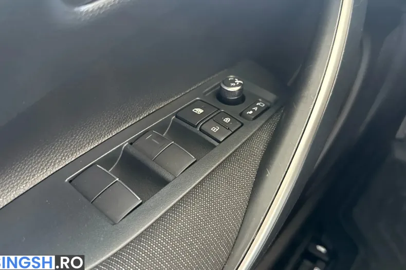 Toyota Corolla din 2024 cu 13.993 km - oferta TOY242227 - foto 12
