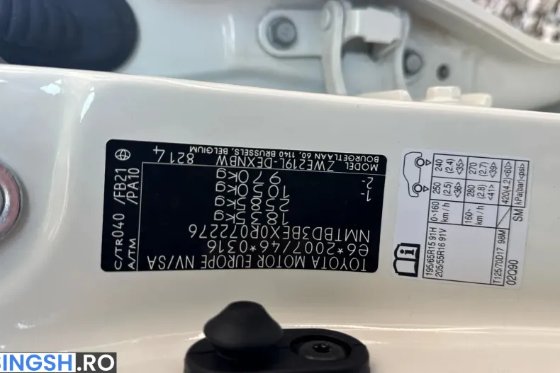 Toyota Corolla din 2024 cu 13.993 km - oferta TOY242227 - foto 36