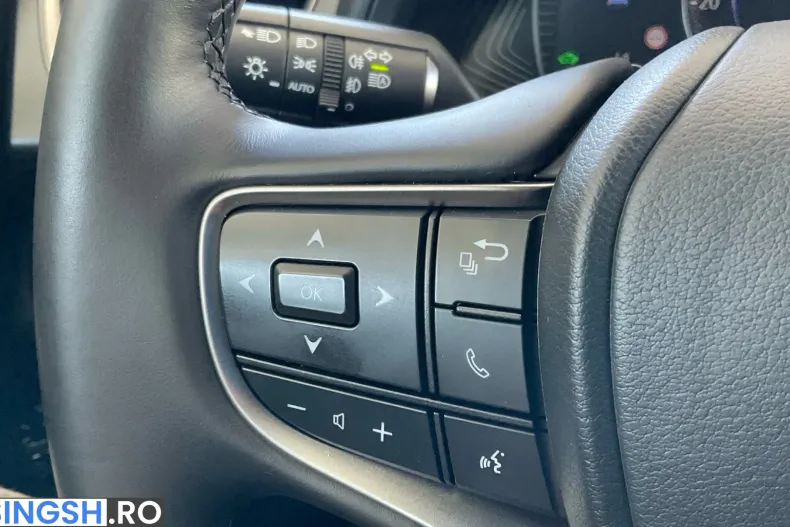 Lexus UX din 2023 cu 90.315 km - oferta LEX242228 - foto 18