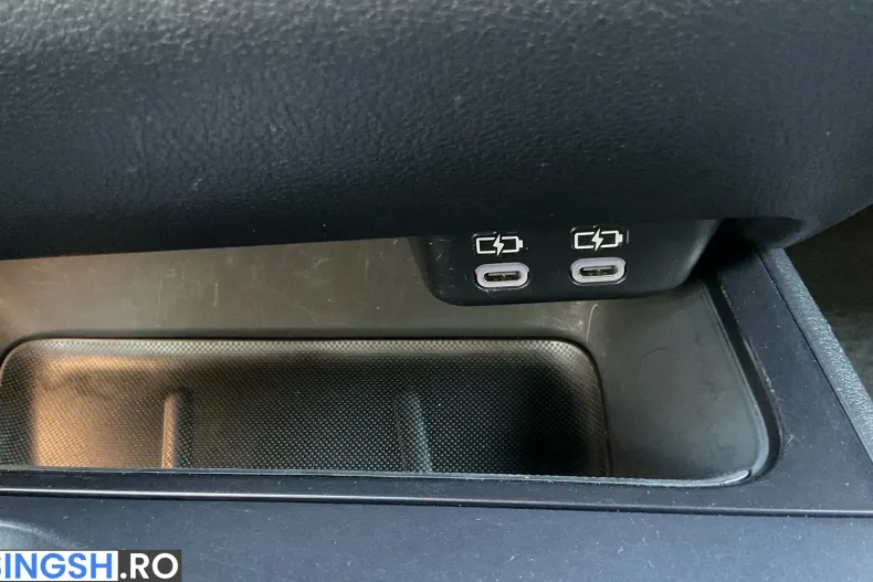 Lexus UX din 2023 cu 90.315 km - oferta LEX242228 - foto 39