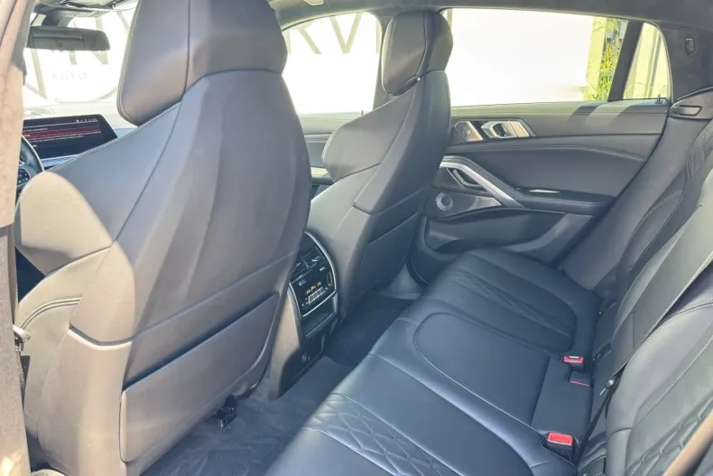 BMW X6 (Seria X) din 2021 cu 112.470 km - oferta BMW242232 - foto 11
