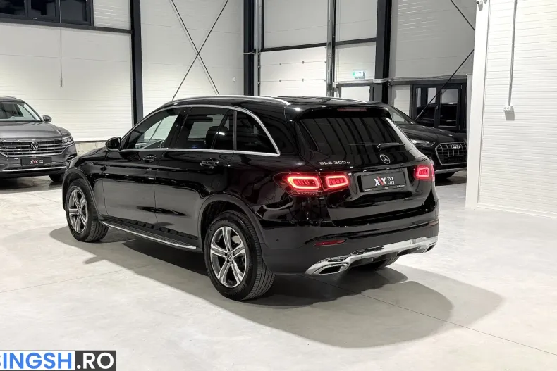 Mercedes-Benz GLC 300 (Clasa GLC) din 2022 cu 161.704 km - oferta MER242237 - foto 3