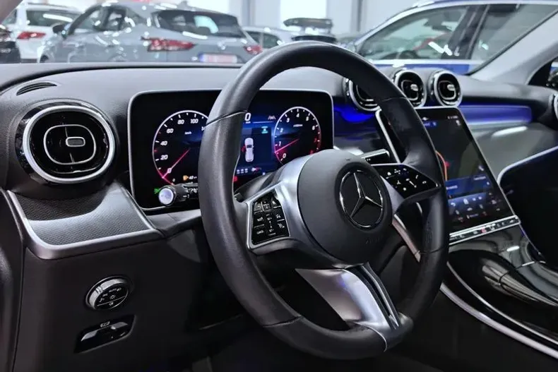 Mercedes-Benz GLC 220 (Clasa GLC) din 2022 cu 73.446 km - oferta MER242242 - foto 5