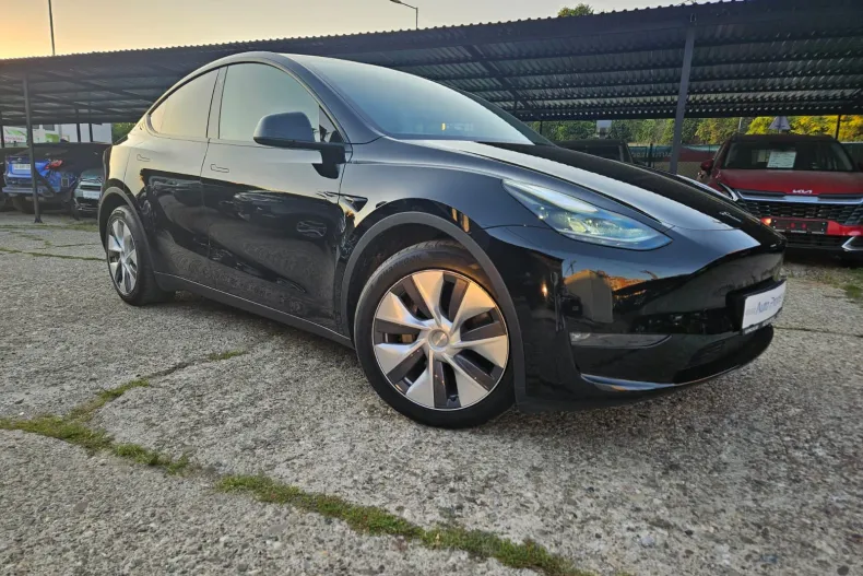 Tesla Model Y din 2023 cu 73.600 km - oferta TES242244 - foto 3