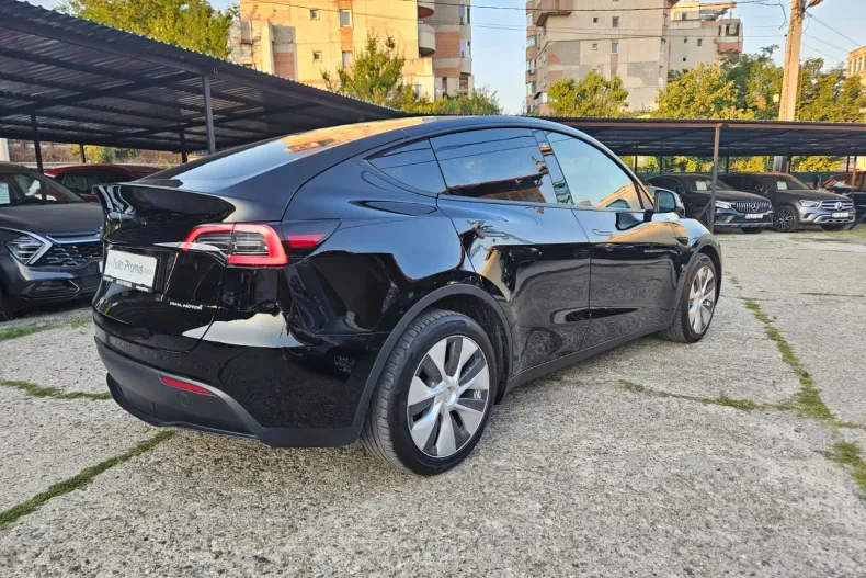 Tesla Model Y din 2023 cu 73.600 km - oferta TES242244 - foto 5