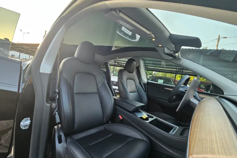 Tesla Model Y din 2023 cu 73.600 km - oferta TES242244 - foto 7