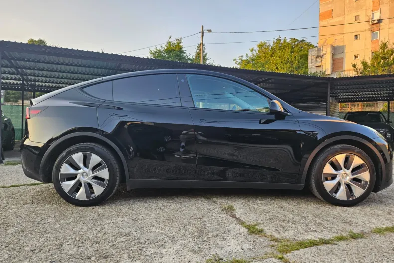Tesla Model Y din 2023 cu 73.600 km - oferta TES242244 - foto 10