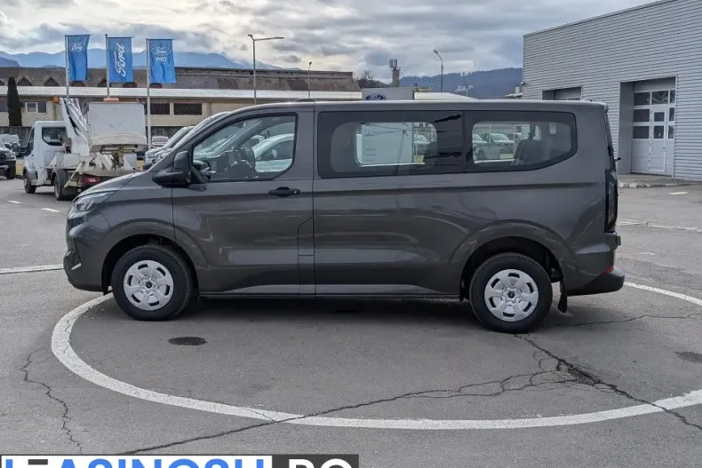 Ford Transit din 2025 cu 1 km - oferta FOR242257 - foto 8