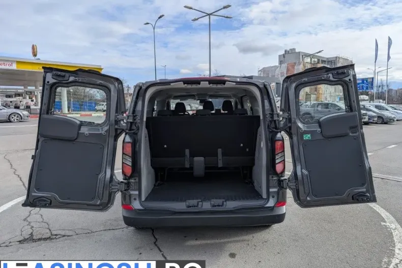 Ford Transit din 2025 cu 1 km - oferta FOR242257 - foto 9