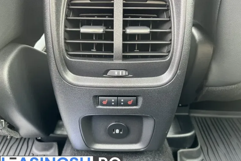 Ford Kuga din 2024 cu 17.300 km - oferta FOR242259 - foto 32