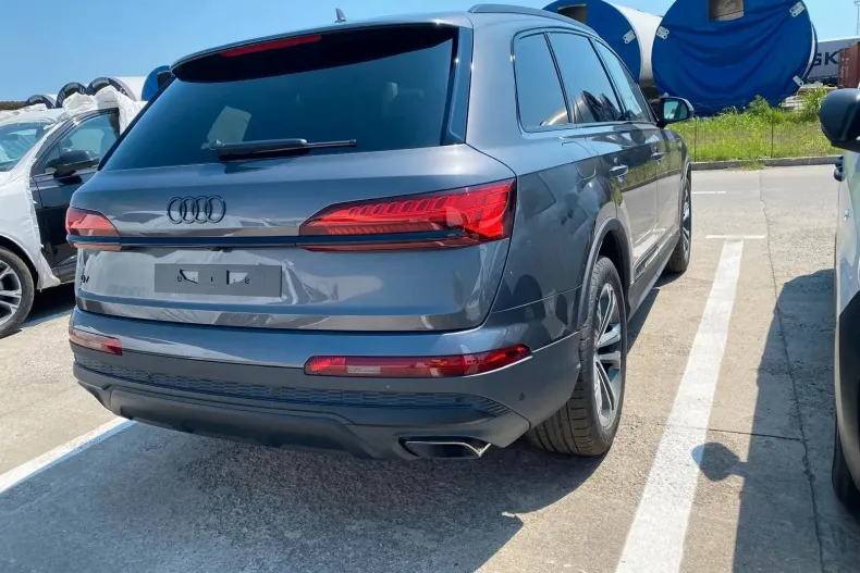 Audi Q7 din 2024 cu 10 km - oferta AUD242261 - foto 2