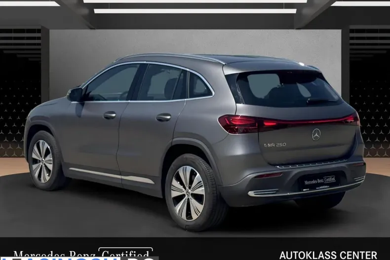 Mercedes-Benz EQA (Clasa GLA) din 2023 cu 21.753 km - oferta MER242262 - foto 3