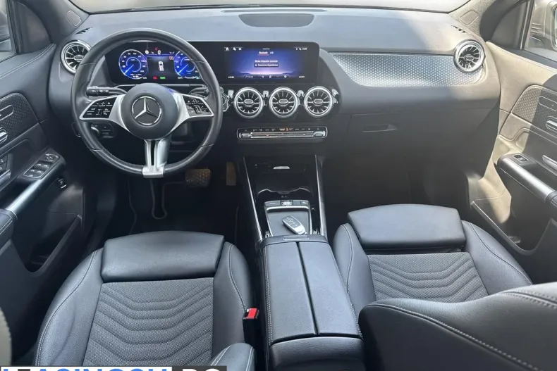 Mercedes-Benz EQA (Clasa GLA) din 2023 cu 21.753 km - oferta MER242262 - foto 11