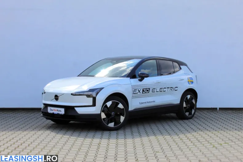 Volvo EX30 din 2024 cu 3.300 km - oferta VOL242264 - foto 1