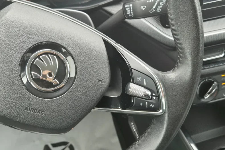 Skoda Fabia din 2023 cu 52.336 km - oferta SKO242270 - foto 16