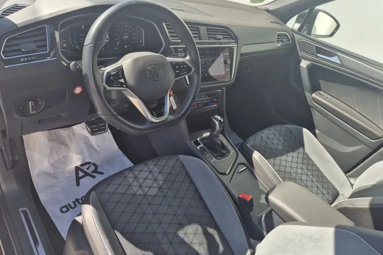 Volkswagen Tiguan din 2022 cu 150.851 km - oferta VOL242273 - foto 9