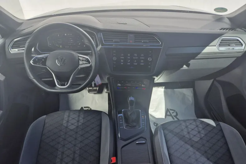 Volkswagen Tiguan din 2022 cu 150.851 km - oferta VOL242273 - foto 13