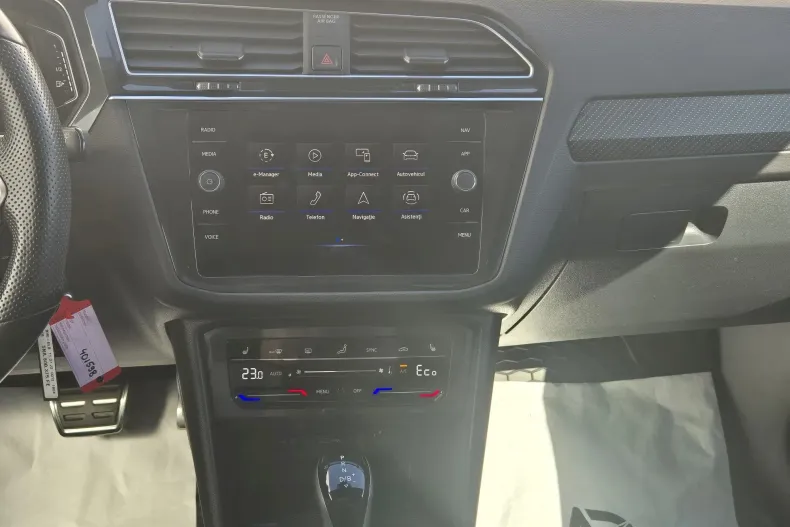 Volkswagen Tiguan din 2022 cu 150.851 km - oferta VOL242273 - foto 19