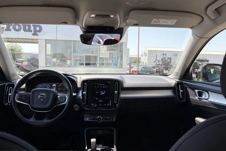Volvo XC40 din 2020 cu 79.393 km - oferta VOL242292 - foto 15