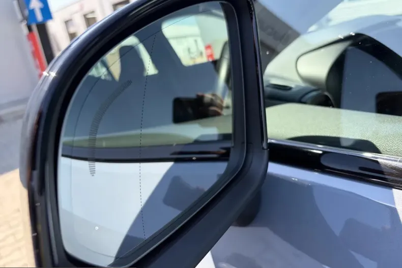 Volvo XC40 din 2020 cu 79.393 km - oferta VOL242292 - foto 34