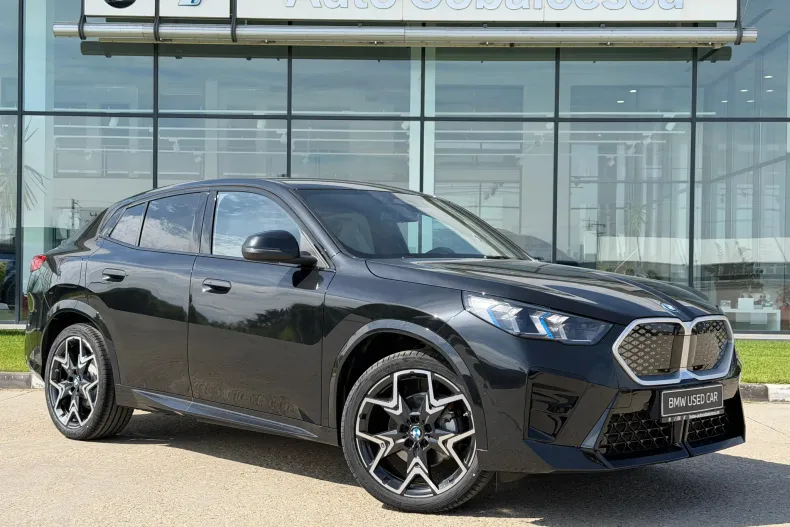 BMW iX2 (Seria X) din 2026 cu 4.000 km - oferta BMW242298 - foto 2