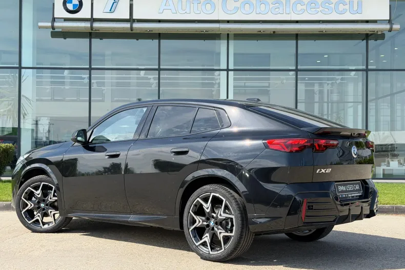 BMW iX2 (Seria X) din 2026 cu 4.000 km - oferta BMW242298 - foto 4