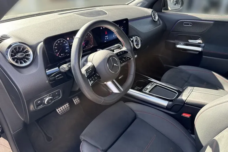 Mercedes-Benz GLA 220 (Clasa GLA) din 2025 cu 20.497 km - oferta MER242304 - foto 9
