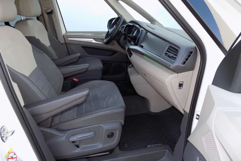 Volkswagen Multivan din 2026 cu 14.997 km - oferta VOL242305 - foto 26