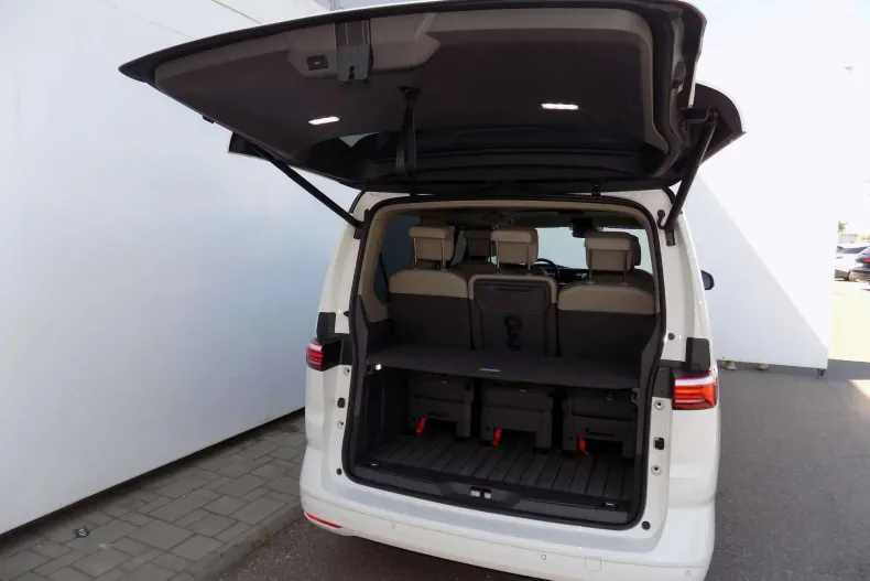 Volkswagen Multivan din 2026 cu 14.997 km - oferta VOL242305 - foto 27