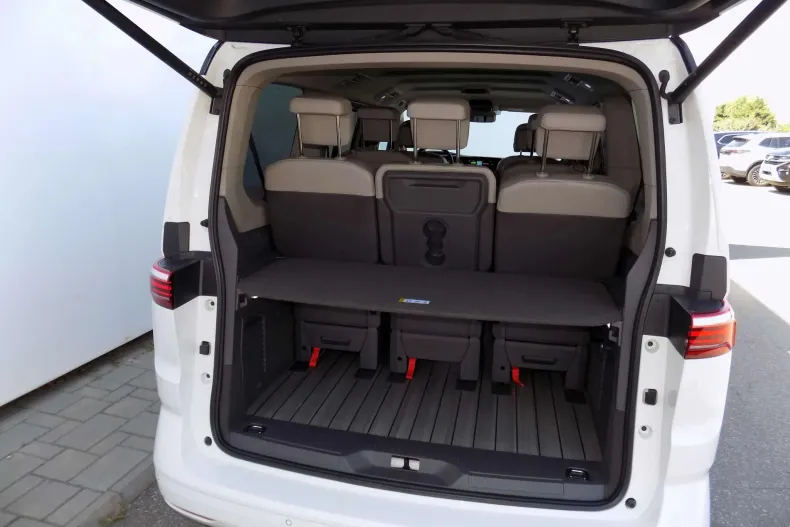 Volkswagen Multivan din 2026 cu 14.997 km - oferta VOL242305 - foto 28