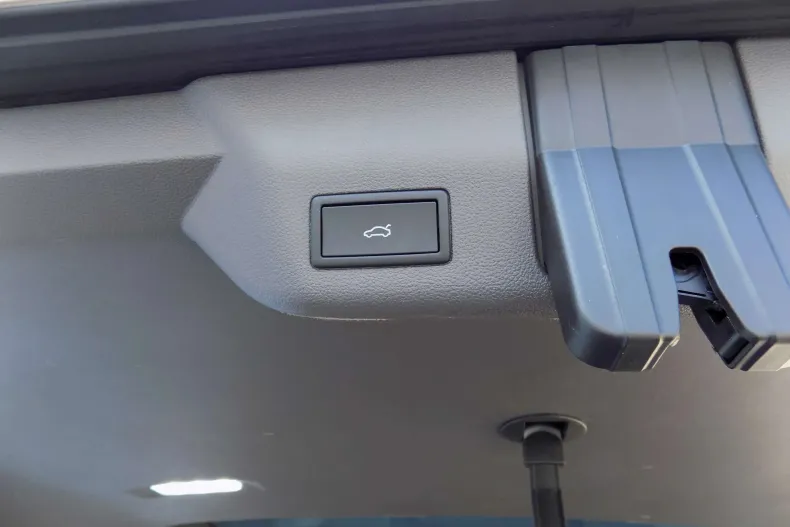 Volkswagen Multivan din 2026 cu 14.997 km - oferta VOL242305 - foto 29