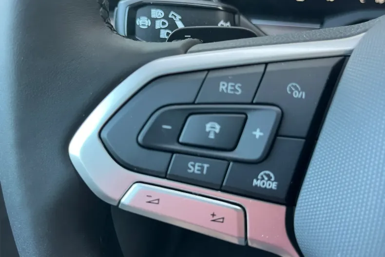 Volkswagen Touareg din 2026 cu 1.000 km - oferta VOL242308 - foto 20