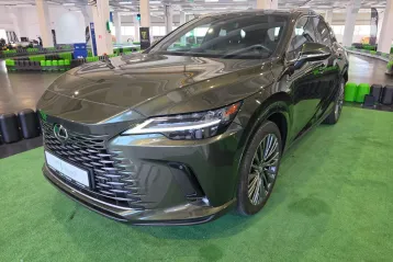 Lexus Seria RX din 2024 - oferta LEX242312