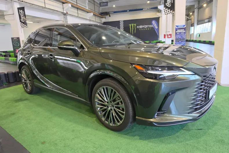 Lexus Seria RX din 2024 cu 26.600 km - oferta LEX242312 - foto 3