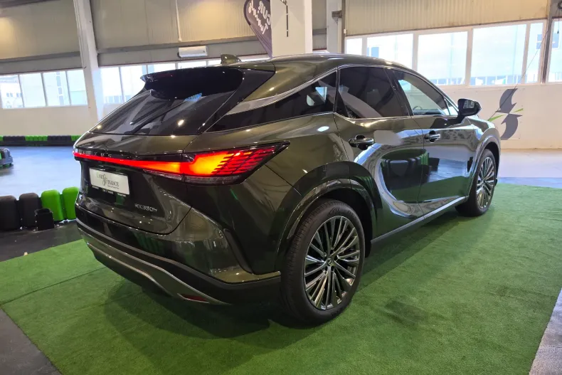 Lexus Seria RX din 2024 cu 26.600 km - oferta LEX242312 - foto 5