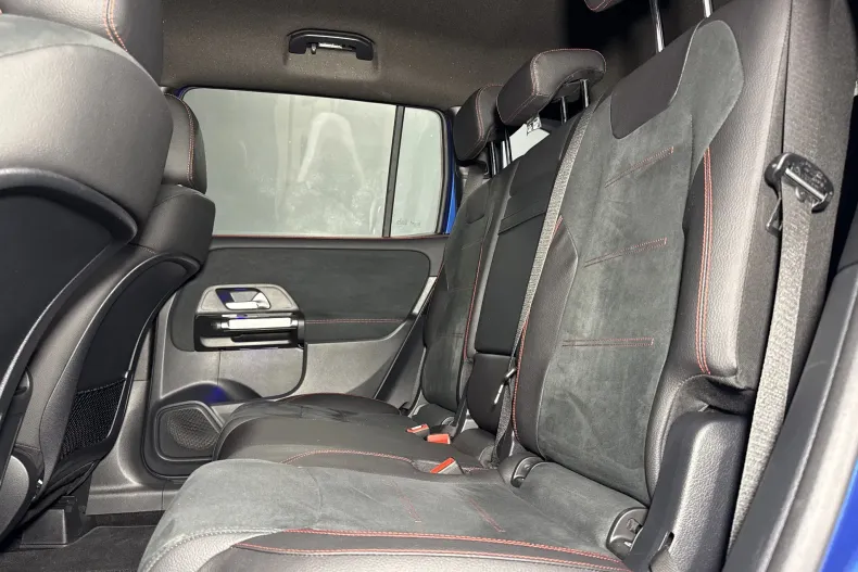 Mercedes-Benz GLB 250 (Clasa GLB) din 2025 cu 9.747 km - oferta MER242314 - foto 13
